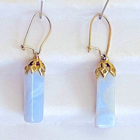 Vintage Handmade White Jade Gold Tone Dangling Earrings Minimalist Boho Bohemian - Picture 1 of 4